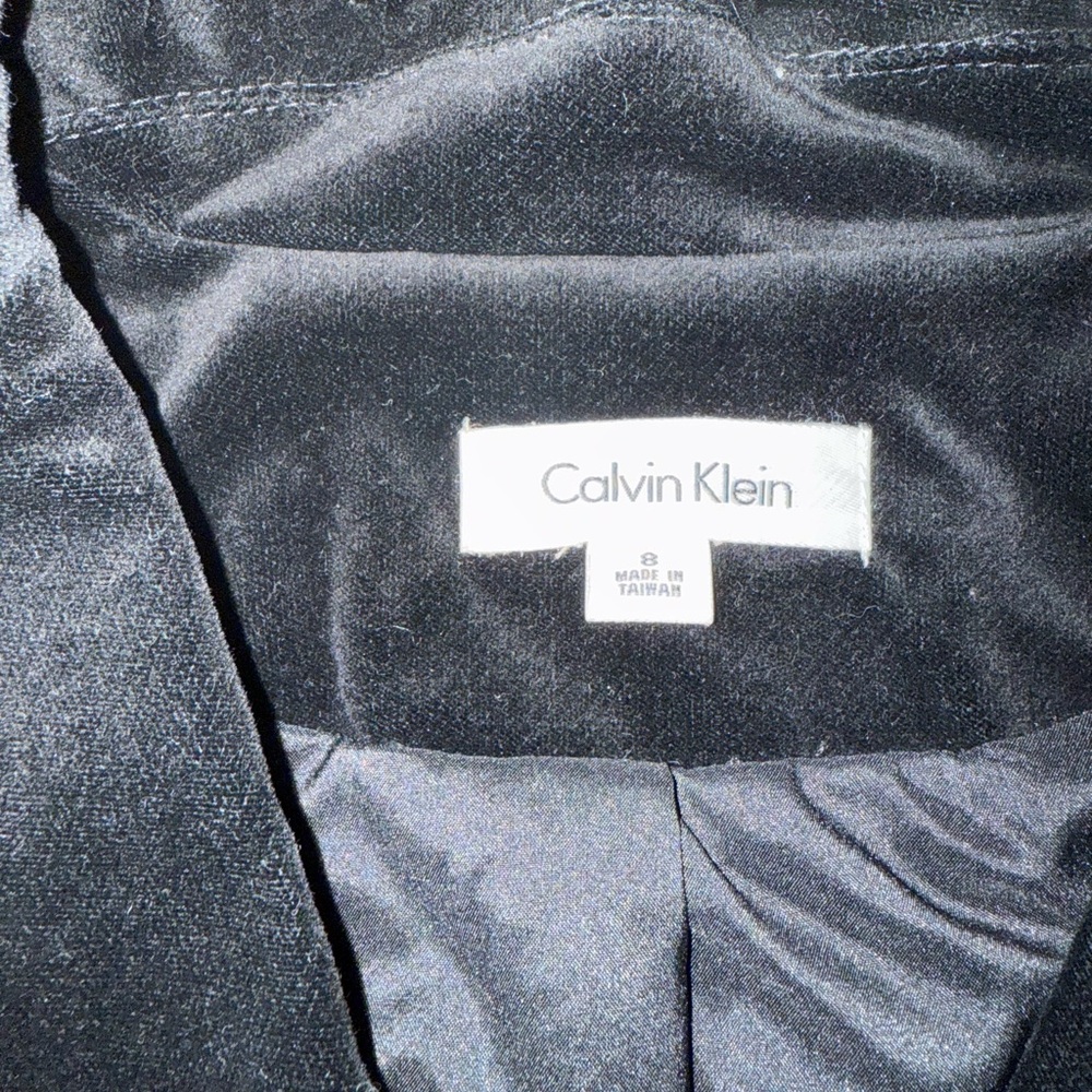 Calvin Klein Women's Black Velvet Blazer - Picture 3 of 4